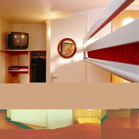 พรีเมียร์ คลาส ลีล เวสท์ ลอม Hotel ลีลล์ ภายนอก รูปภาพ